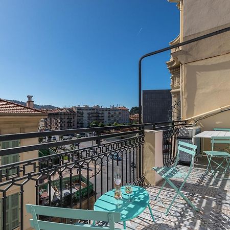 Squared Head-Apartment With Terrace In Niza Exterior foto